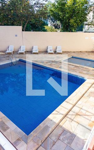 Apartamento para alugar com 60m², 2 quartos e sem vaga Apartamento para alugar com 60m², 2 quartos e sem vagaÁrea comum - Piscina