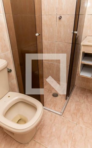 Apartamento para alugar com 60m², 2 quartos e sem vaga Apartamento para alugar com 60m², 2 quartos e sem vagaBanheiro