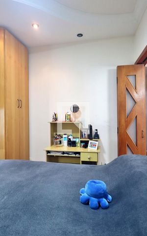 Casa à venda com 292m², 4 quartos e 5 vagasQuarto 3 - Suíte