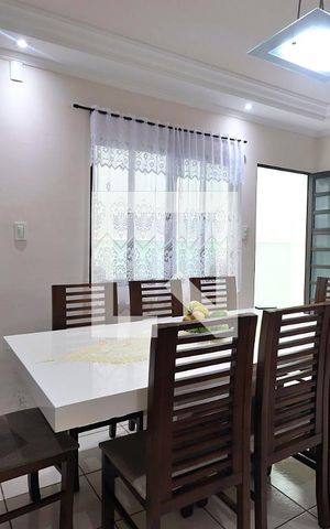 Casa à venda com 292m², 4 quartos e 5 vagasSala de Jantar