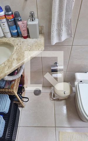 Casa à venda com 292m², 4 quartos e 5 vagasBanheiro do Quarto 3 - Suíte