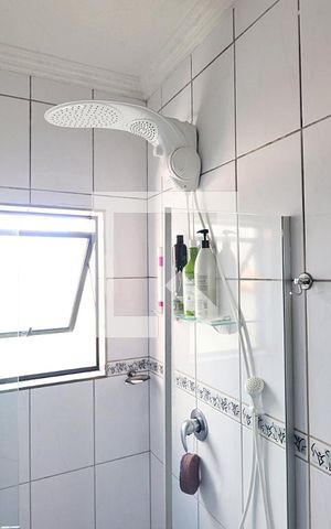 Casa à venda com 292m², 4 quartos e 5 vagasBanheiro do Quarto 1 - Suíte 1