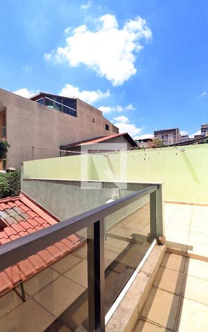 Casa à venda com 292m², 4 quartos e 5 vagasQuintal