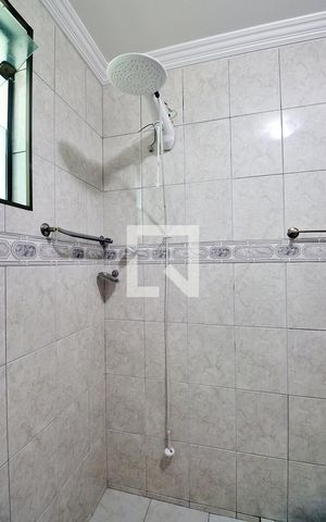 Casa à venda com 292m², 4 quartos e 5 vagasBanheiro Social
