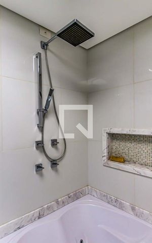 Apartamento para alugar com 200m², 2 quartos e 2 vagas Apartamento para alugar com 200m², 2 quartos e 2 vagasSuíte