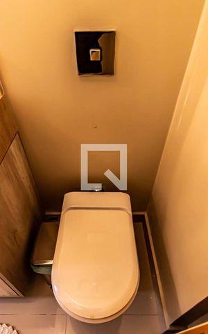 Apartamento para alugar com 200m², 2 quartos e 2 vagas Apartamento para alugar com 200m², 2 quartos e 2 vagasLavabo