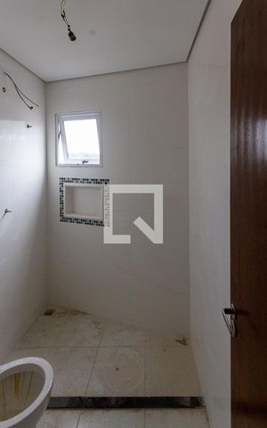 Apartamento à venda com 50m², 2 quartos e sem vaga Apartamento à venda com 50m², 2 quartos e sem vagaBanheiro