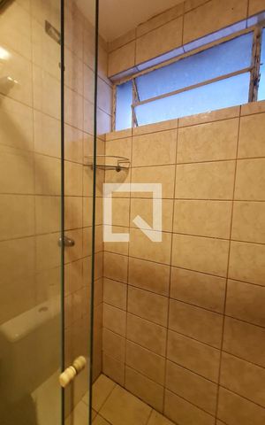 Apartamento à venda com 54m², 2 quartos e sem vaga Apartamento à venda com 54m², 2 quartos e sem vagaBanheiro