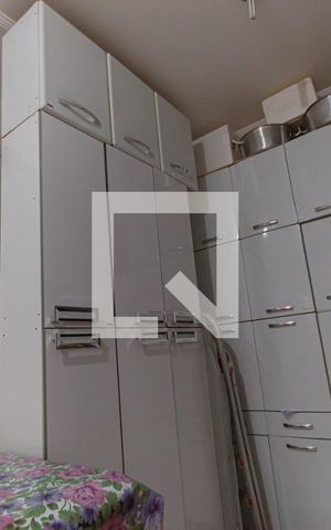 Casa à venda com 220m², 3 quartos e 2 vagas Casa à venda com 220m², 3 quartos e 2 vagasÁrea de Serviço