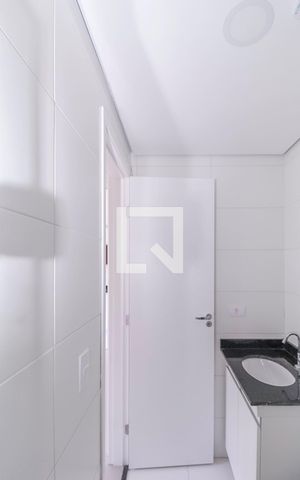 Apartamento para alugar com 32m², 1 quarto e sem vaga Apartamento para alugar com 32m², 1 quarto e sem vagaBanheiro da Suíte