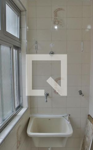 Apartamento para alugar com 65m², 2 quartos e 1 vagaÁrea de Serviço