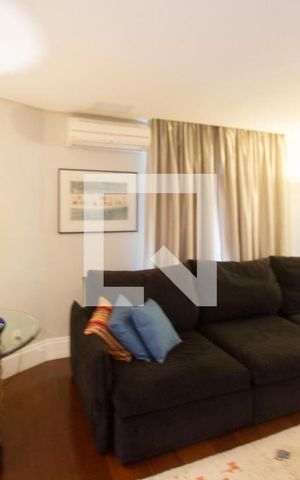 Apartamento à venda com 240m², 3 quartos e 2 vagasSala