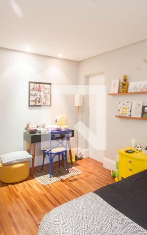Apartamento à venda com 240m², 3 quartos e 2 vagasSuíte 1