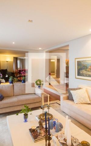 Apartamento à venda com 240m², 3 quartos e 2 vagasSala