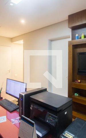 Apartamento à venda com 240m², 3 quartos e 2 vagasSuíte 2