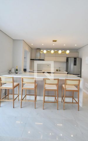 Apartamento para alugar com 77m², 2 quartos e 1 vagaCozinha