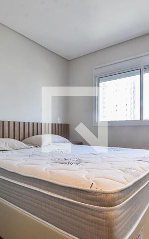 Apartamento para alugar com 77m², 2 quartos e 1 vagaSuíte 01