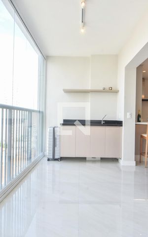 Apartamento para alugar com 77m², 2 quartos e 1 vagaVaranda