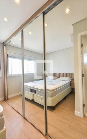 Apartamento para alugar com 77m², 2 quartos e 1 vagaSuíte 01