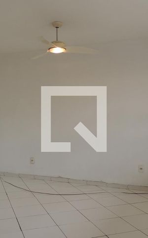 Casa à venda com 95m², 3 quartos e sem vagaSala