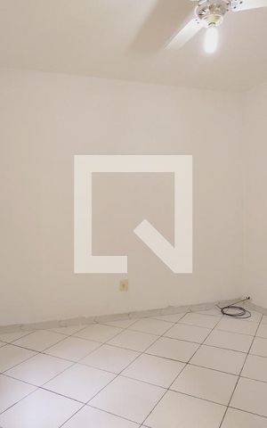 Casa à venda com 95m², 3 quartos e sem vaga Casa à venda com 95m², 3 quartos e sem vagaQuarto 1