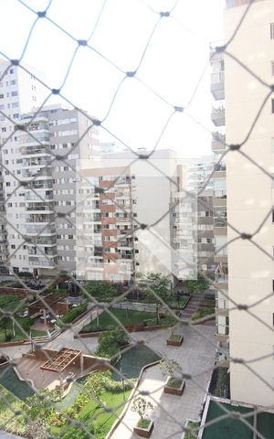 Apartamento à venda com 102m², 3 quartos e 2 vagasVista do Quarto 01 - Suíte Canadense