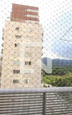 Apartamento à venda com 102m², 3 quartos e 2 vagasVista do Quarto 02 - Suíte Canadense
