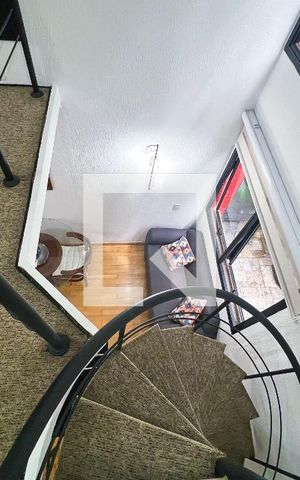 Apartamento para alugar com 41m², 1 quarto e 1 vagaEscada
