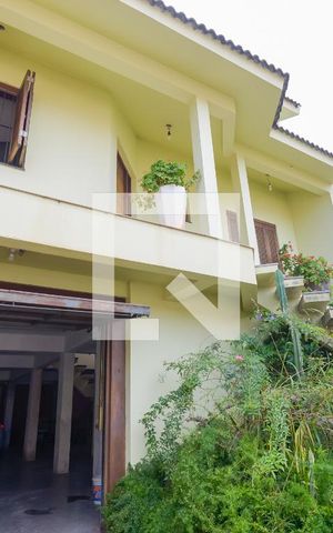 Casa para alugar com 512m², 6 quartos e NaN vagasFachada da casa