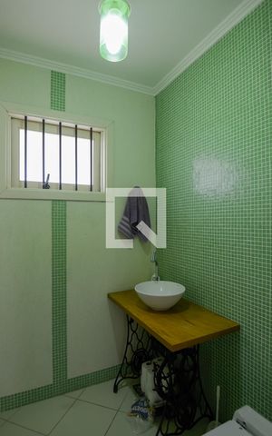 Casa para alugar com 512m², 6 quartos e NaN vagasBanheiro 2