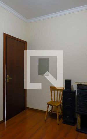 Casa para alugar com 512m², 6 quartos e NaN vagasQuarto 1