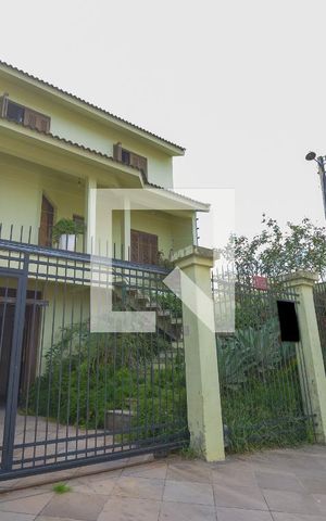 Casa para alugar com 512m², 6 quartos e NaN vagasFachada da casa