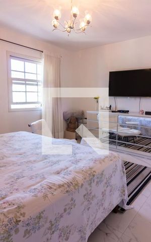 Casa à venda com 100m², 2 quartos e 2 vagasQuarto 1