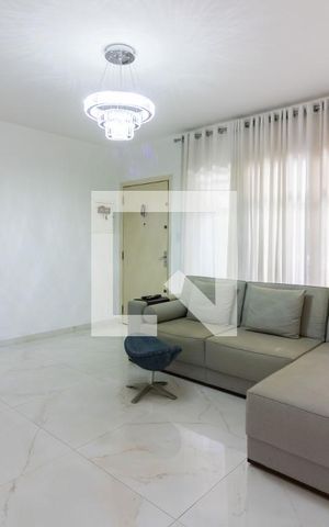 Casa à venda com 100m², 2 quartos e 2 vagasSala