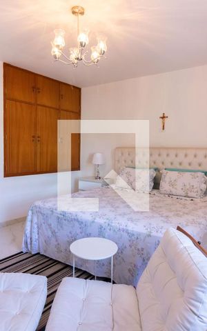 Casa à venda com 100m², 2 quartos e 2 vagasQuarto 1