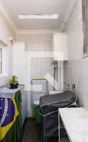 Casa para alugar com 121m², 2 quartos e 4 vagas Casa para alugar com 121m², 2 quartos e 4 vagasÁrea de Serviço