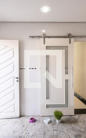 Casa para alugar com 121m², 2 quartos e 4 vagas Casa para alugar com 121m², 2 quartos e 4 vagasCozinha