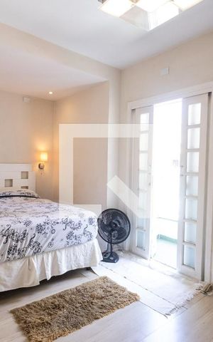 Casa para alugar com 121m², 2 quartos e 4 vagas Casa para alugar com 121m², 2 quartos e 4 vagasQuarto 1