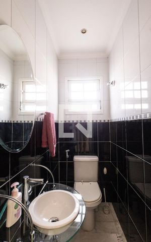 Casa para alugar com 121m², 2 quartos e 4 vagas Casa para alugar com 121m², 2 quartos e 4 vagasLavabo