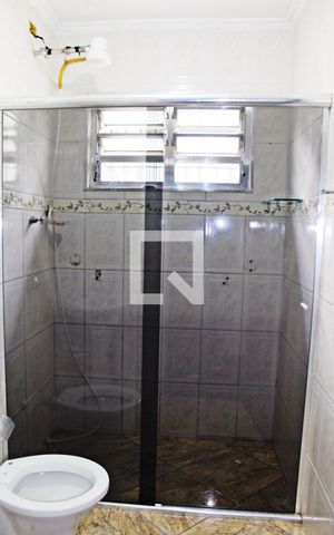 Casa à venda com 250m², 5 quartos e 3 vagasBanheiro