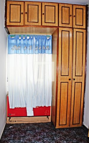 Casa à venda com 250m², 5 quartos e 3 vagasQuarto 2
