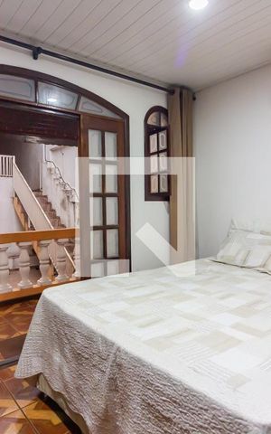 Apartamento à venda com 250m², 2 quartos e 2 vagas Apartamento à venda com 250m², 2 quartos e 2 vagasSuíte