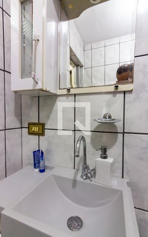 Apartamento à venda com 250m², 2 quartos e 2 vagas Apartamento à venda com 250m², 2 quartos e 2 vagasBanheiro