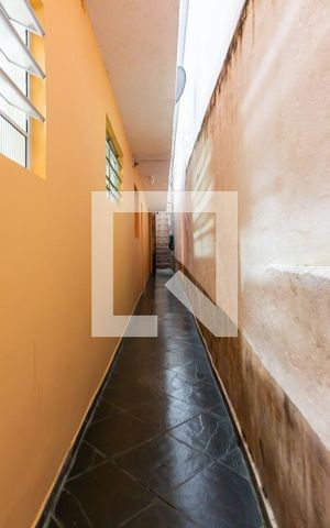 Apartamento à venda com 250m², 2 quartos e 2 vagas Apartamento à venda com 250m², 2 quartos e 2 vagasCorredor