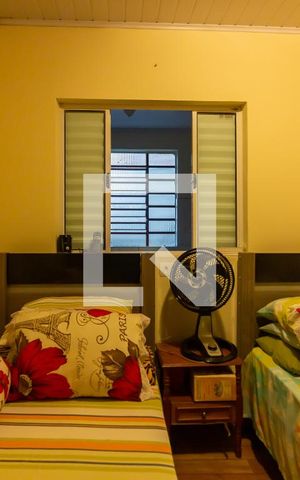 Apartamento à venda com 250m², 2 quartos e 2 vagas Apartamento à venda com 250m², 2 quartos e 2 vagasQuarto 2