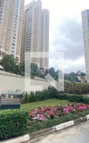 Apartamento para alugar com 120m², 3 quartos e 2 vagasFachada
