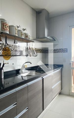 Apartamento para alugar com 120m², 3 quartos e 2 vagasCozinha