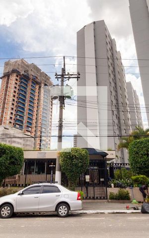 Apartamento à venda com 47m², 2 quartos e 1 vagaFachada