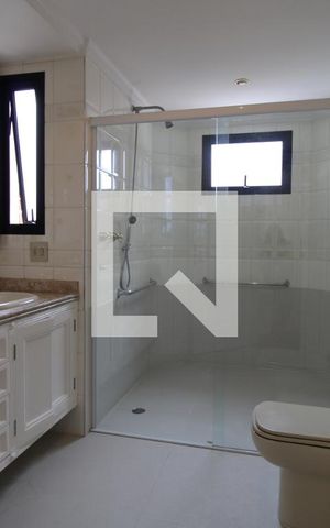 Apartamento para alugar com 270m², 4 quartos e 5 vagasBanheiro 1 da suíte 1