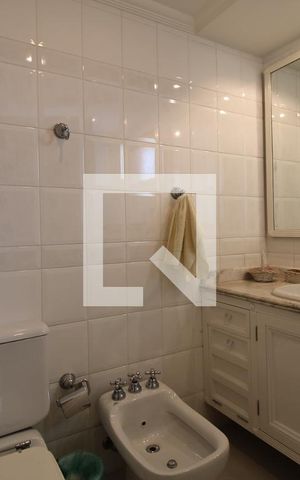 Apartamento para alugar com 270m², 4 quartos e 5 vagasBanheiro 2 da suíte 1 